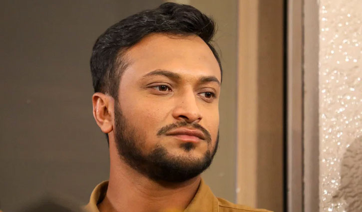 Cricketer Shakib files GD for lost phone 